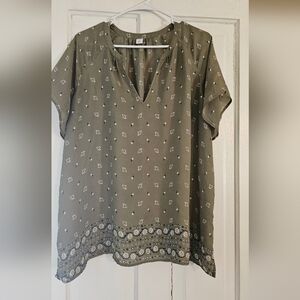 Old Navy XL Short Sleeve Olive Green Blouse